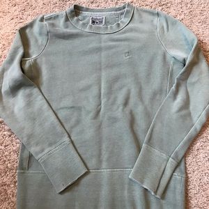 GUC women’s Converse sweatshirt. Light green color